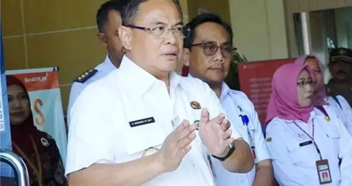 Viral, Aksi Tolak Kenaikan PBB di Pati, Ini Kata Bupati.