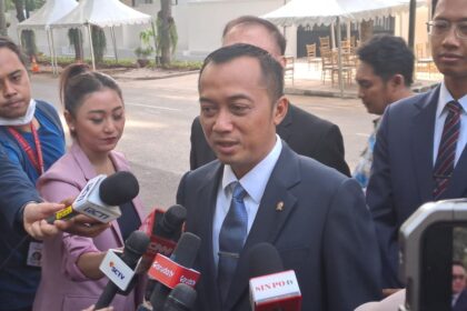 pemerintah tanggapi demonstrasi gaji dpr