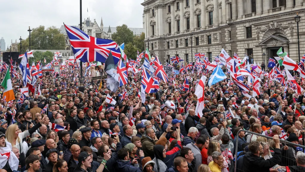 DEMO LONDON